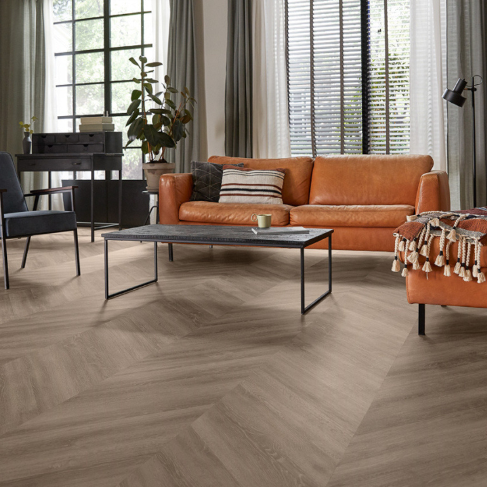 Parva Oak Calabria Chevron Klebe Vinyl 80.01 x 13.34 cm 2.5 mm Nutzschicht 0.55 mm (42213)  